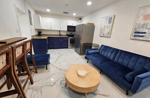 College Park House | Orlando CP Duplex. Pet Friendly. Near DT & WP ‼️