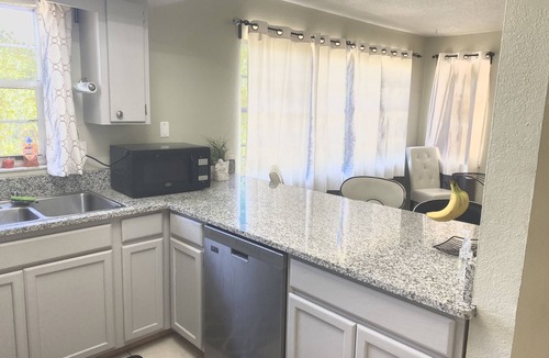 Southwest Orlando House | Orlando Modern Spacious Home Near Universal