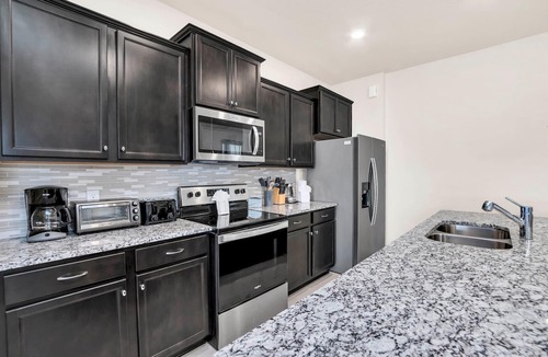 Davenport Villa | Orlando Vacation Home Near Disney | 7BR Villa w/Private Spa & Pool Sleeps 15