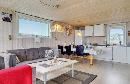 Lemvig House | "Ormar" - 100m to the fjord by Interhome