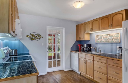 O'byrne Cottage | Ormond Beach Cozy Cottage