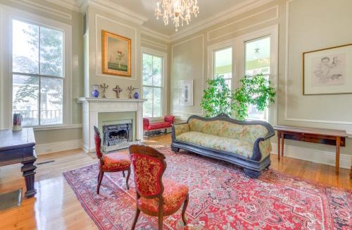 Columbus House | Ornate Victorian Home w/Courtyard & Fire Pit!