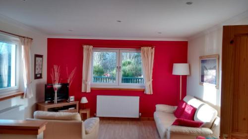 Marybank House | Ornum Cottage