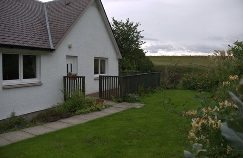 Marybank Cottage | Ornum Cottage