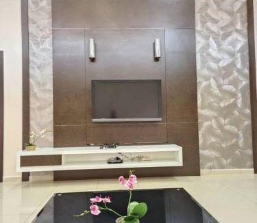 Kluang Villa | Oro Homestay