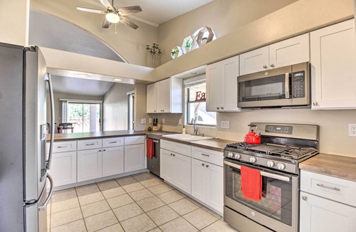 Catalina Shadows Estates House | Oro Valley Home w/Hot Tub & Mountain Views!