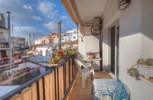 Sitges Town Center Apartment | Orquidea Apartment by Hello Homes Sitges