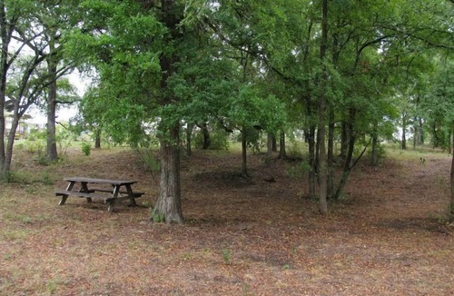 Smithwick RV Rental | Orrasis dry tent site, PONDER