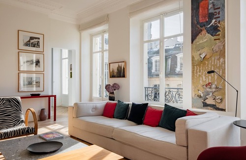 Saint-Thomas-d'Aquin Apartment | Orsay Artistry, by Veeve