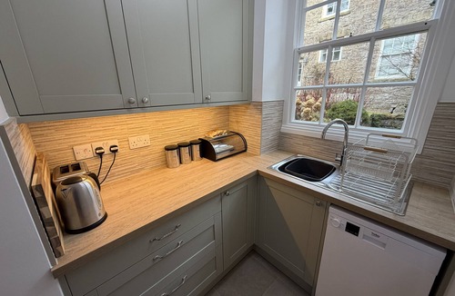 Orton Apartment | Orton Hall, Royalist Suite