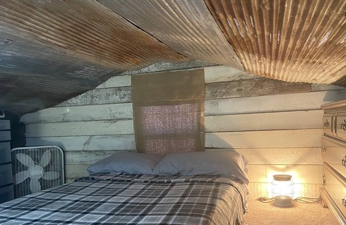 Huntsville Cabin | O’s Barn Cabin