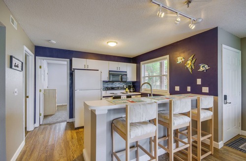 Osage Beach Apartment | Osage Beach Condo w/Private Deck & Lake Views!