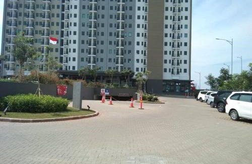 Old Jakarta Apartment | Osaka Riverview Apartment PIK2 dengan kolam renang, gym dan wifi.