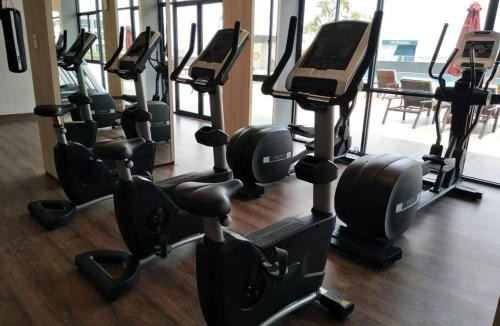 Old Jakarta Apartment | Osaka Riverview Apartment PIK2 dengan kolam renang, gym dan wifi.