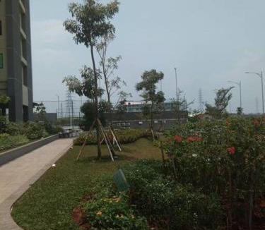 Old Jakarta Apartment | Osaka Riverview Apartment PIK2 dengan kolam renang, gym dan wifi.
