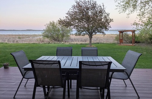Osakis House | Osakis Sunrise Cabin - on the lake!
