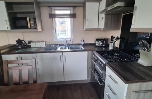 St George Other | Oscars caravan