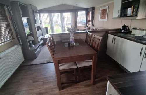 St George Other | Oscars caravan