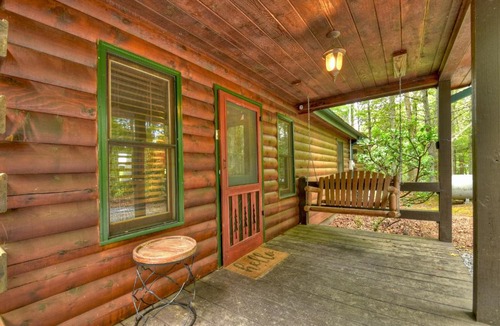 Mineral Bluff House | Oscars Outpost- Cuddleup