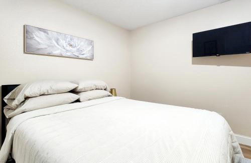 East Lake Morton Apartment | Osceola 922 Condo