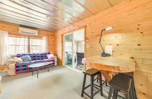 Oscoda House | Oscoda Cabin w/Charcoal Grill: Walk to Lake Huron