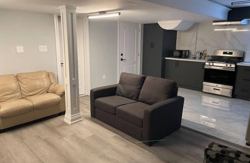 Oshawa House | Oshawa Connect: Prime Location, Modern Space
