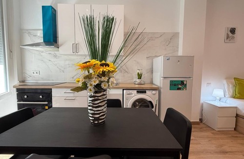 Pueblo Nuevo Hostel | Oshun Naffah Apartments I