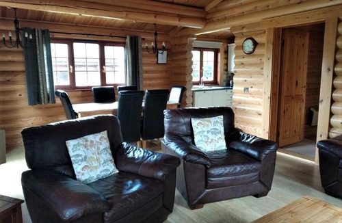 Scole Cabin | Osiers Country Lodges