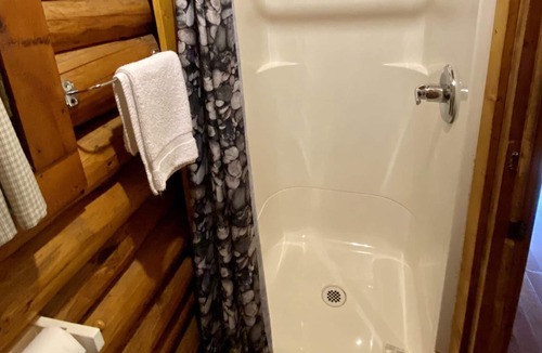 Sioux Narrows Nestor Falls Cottage | Osprey Cabin - 1.5 Bedroom