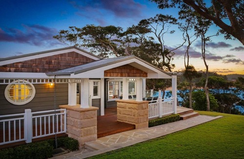 Avoca Beach House | OSPREY HOUSE | Ocean Views , WIFI | Accom Holidays