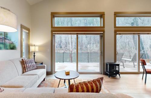 Vida Apartment | Osprey Nest Cabin