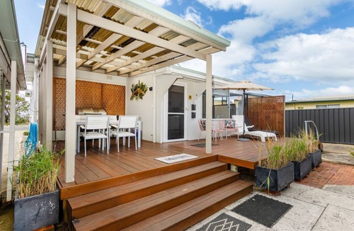 Callala Bay House | Osprey - Pet Friendly Waterfront