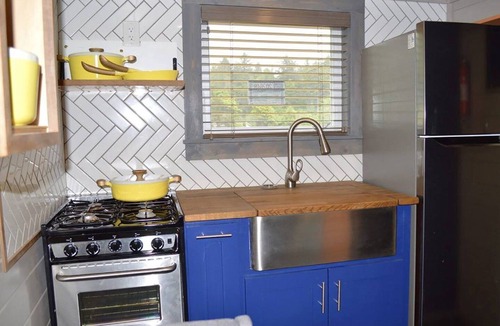 Waldport House | Osprey