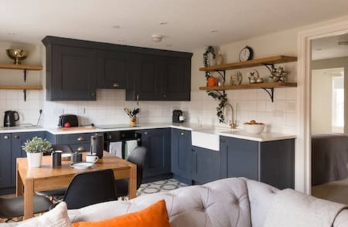 Bath Apartment | Osric - Grand Spacious