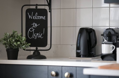 Bath Apartment | Osric - Grand Spacious