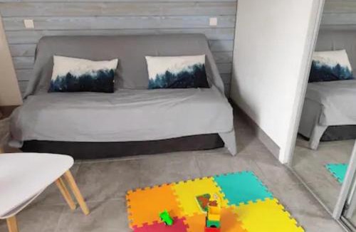 Bielle Apartment | Ossau T2 5 personnes 1 chambre draps serviettes inclus parking moustiquaires tout confort près du ski