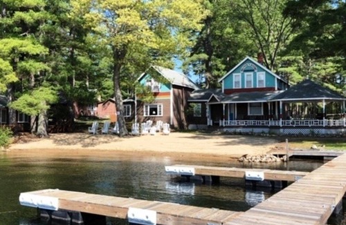 Waterboro House | Ossipee lake beach house, pet freindly