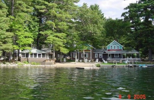 Waterboro House | Ossipee Lake house, pet friendly