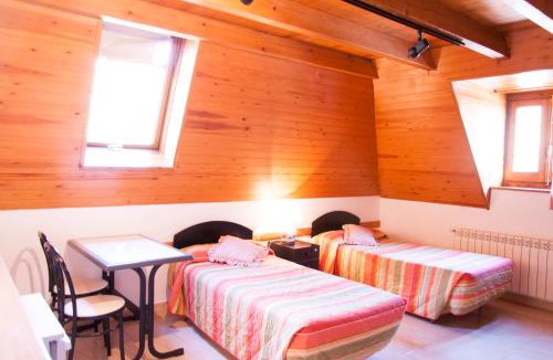 Les House | Ostau dera nheu