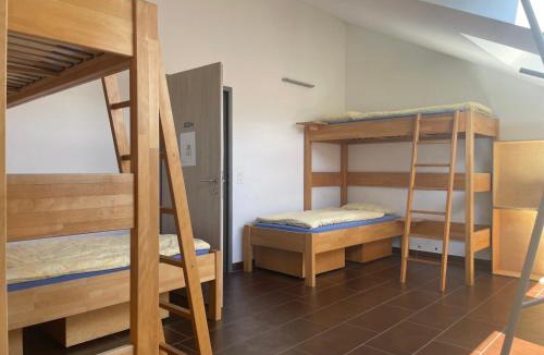 Riviera Hostel | Ostello Cresciano
