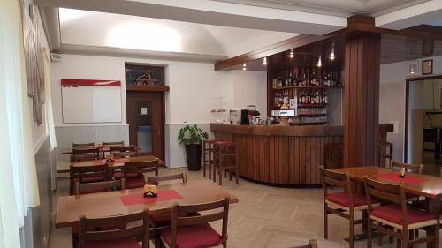 Arcegno Hotel | Osteria Belvedere