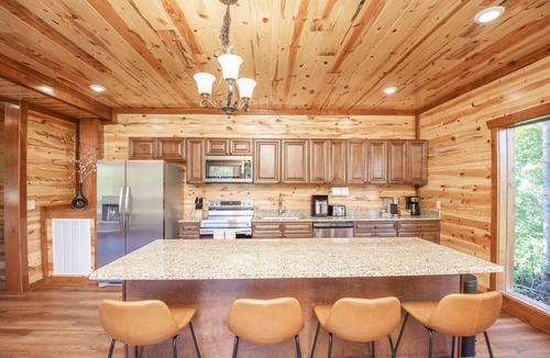 Caton Cabin | Osterley Cottage ~ Indoor Pool ~ Hot Tub