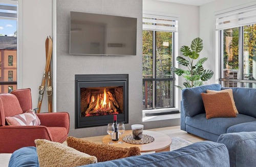Versant Soleil Condo | Ostrya Solis 402 - Near Prime Ski-In/Out Location
