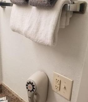 Stillwater Apartment | OSU 2 Queen Beds Hotel Room 201 Wi-Fi Booking