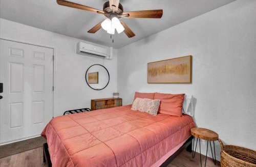 Stillwater Apartment | OSU Weekend Retreat - Steps to Campus