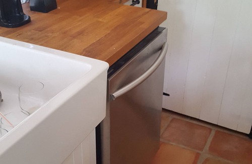 Lake Oswego Apartment | OSWEGO LAKEFRONT STUDIO