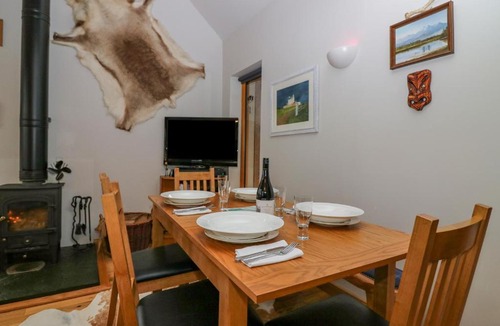 Tomintoul House | Otakaro