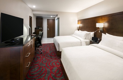 Chicoutimi Hotel | OTL Gouverneur Saguenay