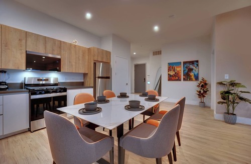 Las Vegas Apartment | Otonomus Hotel - Las Vegas