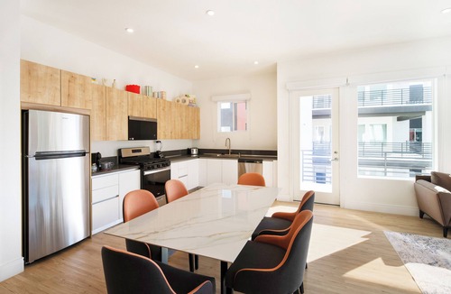 Las Vegas Apartment | Otonomus Hotel - Las Vegas